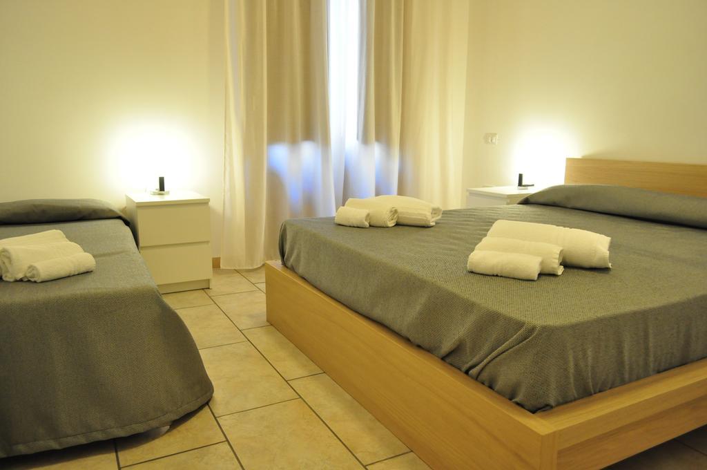 Rooms And Breakfast Zefiro San Vito Lo Capo Quarto foto