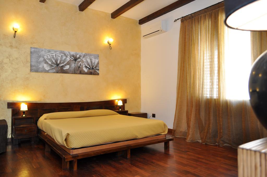 Rooms And Breakfast Zefiro San Vito Lo Capo Exterior foto
